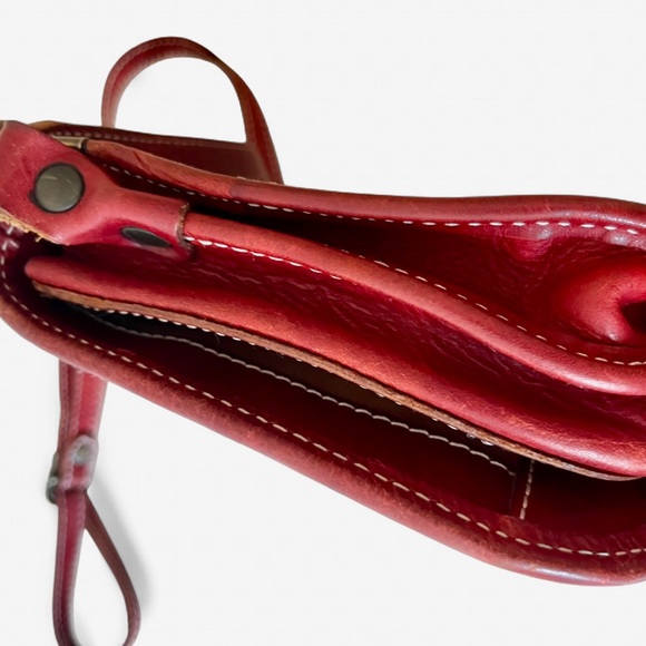 🇮🇹 I Medici Firenze Italian Leather Saddle Bag Crossbody Classic Minimalist - Picture 14 of 17